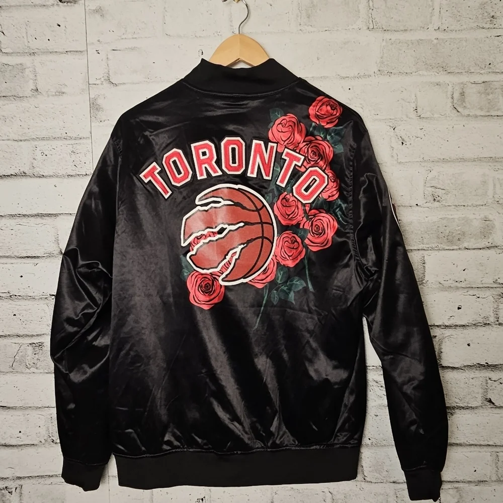 Toronto Raptors Pro Standard Satin Jacket Size XL NWT - Picture 2 of 11